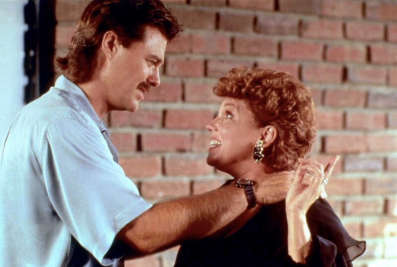 Greg Evigan (Harold), Tyne Daly (Dolores). – Bild: ORF