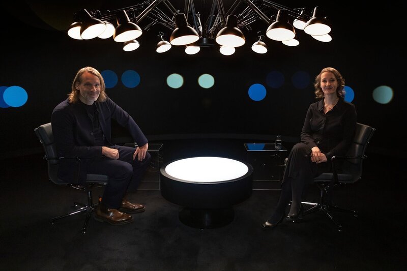 Die Juristin und Rechtsphilosophin Frauke Rostalski von der Uni Köln zu Gast bei „Precht“ zum Thema „Zwischen Schutz und Übergriff – was darf der Staat?“ – Bild: ZDF und Juliane Eirich