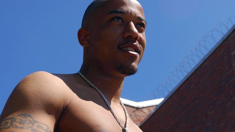 Denis Cuspert kämpfte für den Islamischen Staat, das FBI verfolgte ihn als Topterroristen. – Bild: ZDF und Showtime Networks Inc.