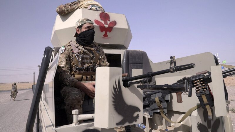 Revolutionsgarde. – Bild: ORF/​ZED