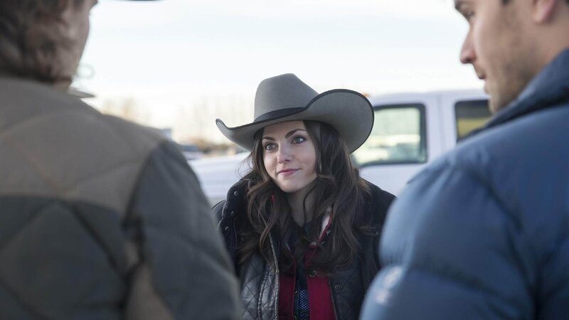 V.l.: Caleb Odell (Kerry James), Charlene (Georgina Reilly), Ty (Graham Wardle) – Bild: MG RTL D