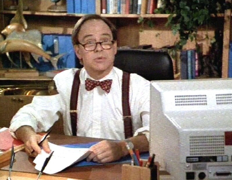 Walter Gillrich (Robert Pine) gerät in einen Konflikt mit seinem Bruder, mit dem er gemeinsam eine Architekturfirma betreibt. – Bild: Sat.1 Gold