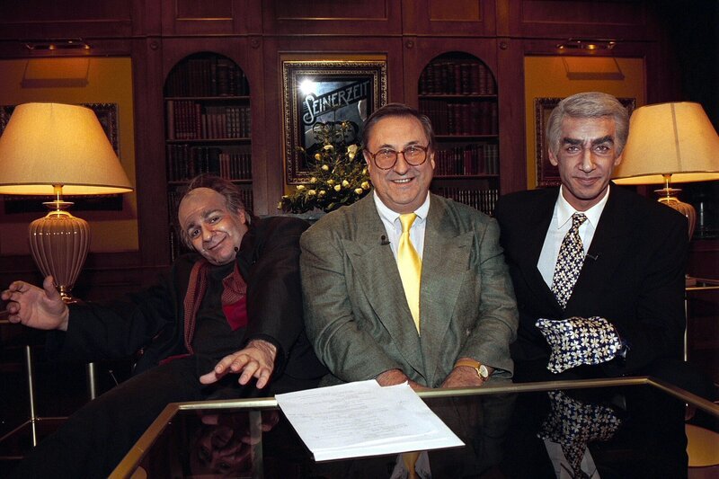 Michael Niavarani, Thaddhäus Podgorski, Viktor Gernot. – Bild: ORF/​Ali Schafler