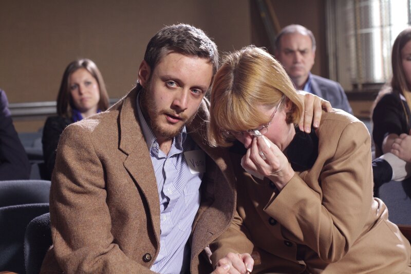 Alfred Calzacorto (A.J. Detisch, l.); Maryanne Calzacorto (Lyman Smith, r.) – Bild: Discovery Communications, LLC. Lizenzbild frei