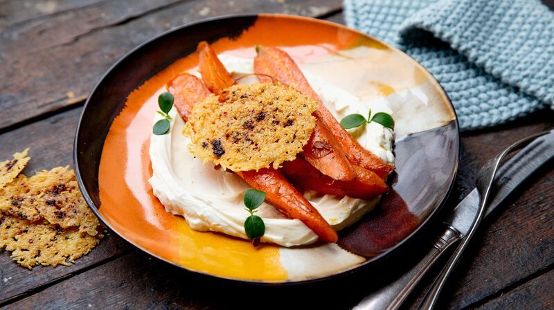 Vanille-Möhren mit Frischkäse-Orangencreme – Bild: NDR/​Claudia Timmann