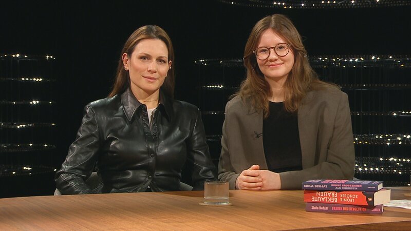 Shila Behjat, Autorin, Journalistin und Juristin und Leonie Schöler, Historikerin, Autorin und Journalistin; Sternstunde Philosophie Auf dem Weg zum weiblichen Zeitalter? – Bild: SRF