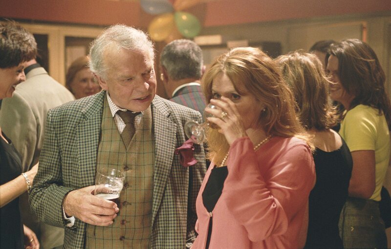 Derek (Brian Poyser) und Georgina Canning (Eleanor David). – Bild: ZDF und All3Media