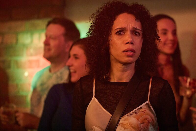 Boiling Point, Staffel 1 Folge 4. Vinette Robinson als Carly. – Bild: SRF/​BOILING POINT TV LIMITED/​BBC Studios