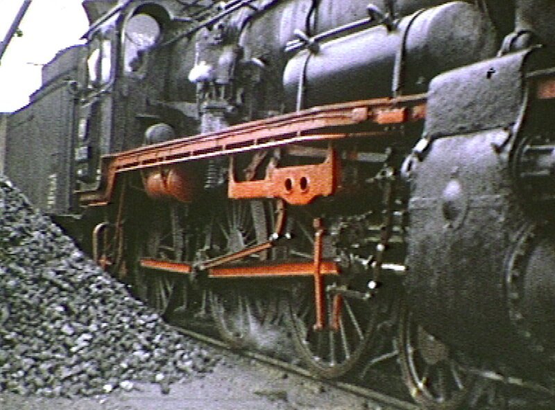 Triebwerk von 38 2383. – Bild: SWR