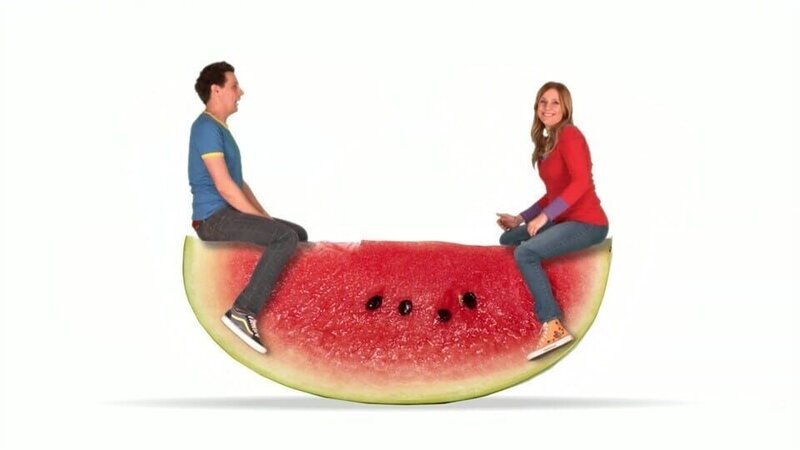 Heute gibt’s in den Lach- und Sachgeschichten viel Obst und Gemüse. – Bild: WDR/​KiKA Bildredaktion