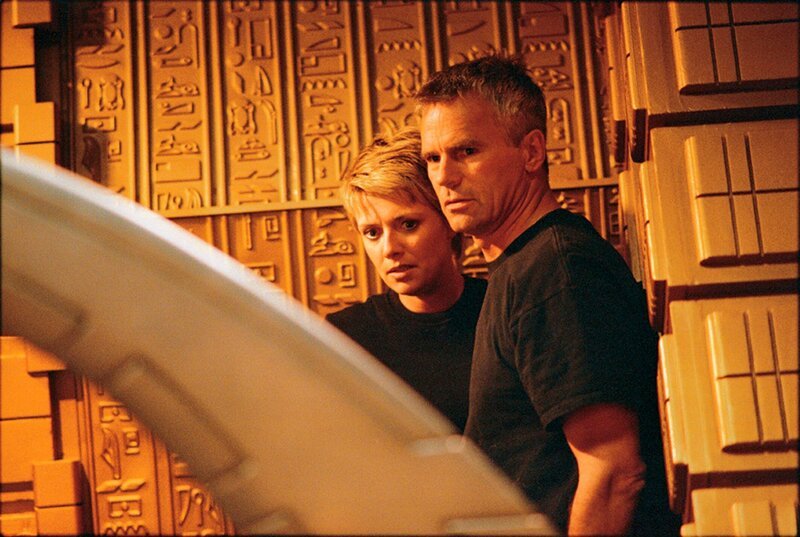 Stargate SG1 Season4 EP SERPENTS VENOM, Stargate SG1 Staffel4, Regie, Darsteller Amanda Tapping; Richard Dean Anderson – Bild: Metro-Goldwyn-Mayer Studios Inc.
