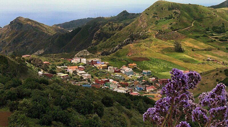 Blick auf das Hochland bei La Laguna. – Bild: HR/​Gerhard Amm