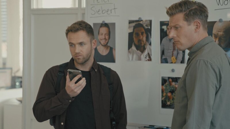 Philipp Stehler (l.); Robert Ritter (r.) – Bild: SAT.1