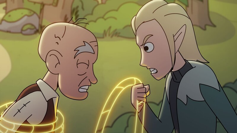 Der Elf Alfur nimmt Albert mit einem magischen Seil gefangen. – Bild: NDR/​Compass Films