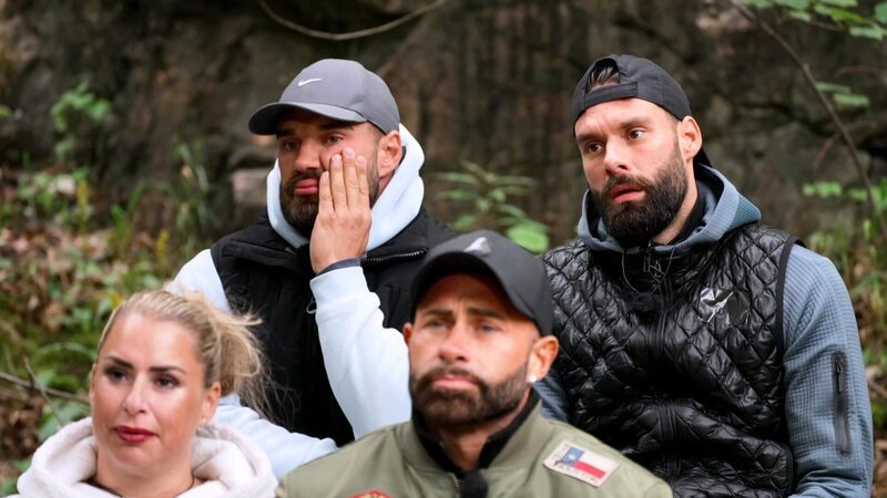 S02E14: Aleks, Marko, Virgina und Andrew bei der Nominierung. – Bild: RTLZWEI