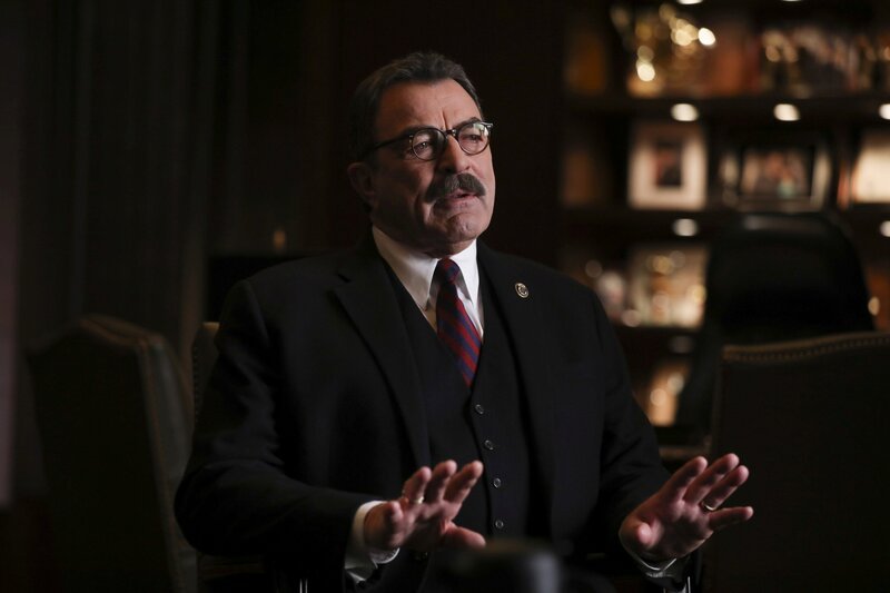 Tom Selleck als Frank Reagan – Bild: Craig Blankenhorn /​ CBS /​ CBS Broadcasting Inc. All Rights Reserved.