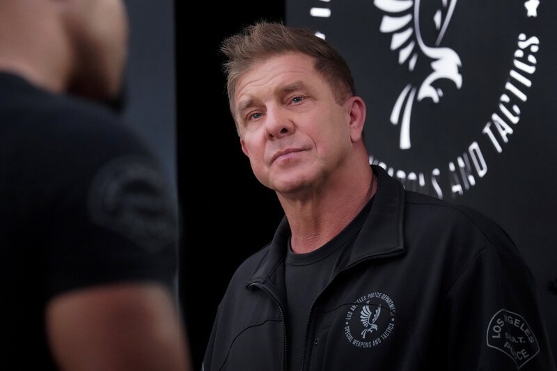 Officer Dominique Luca (Kenny Johnson) – Bild: Bill Inoshita /​ CBS ENTERTAINMENT /​ CBS Broadcasting Inc.