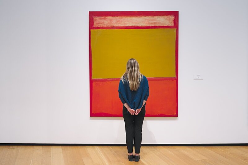 Sternstunde Kunst Bilder müssen geheimnisvoll sein Gemälde Mark Rothko SRF – Bild: SRF1 Sternstunde Kunst Bilder müssen geheimnisvoll sein Gemälde Mark Rothko SRF – Bild: SRF1