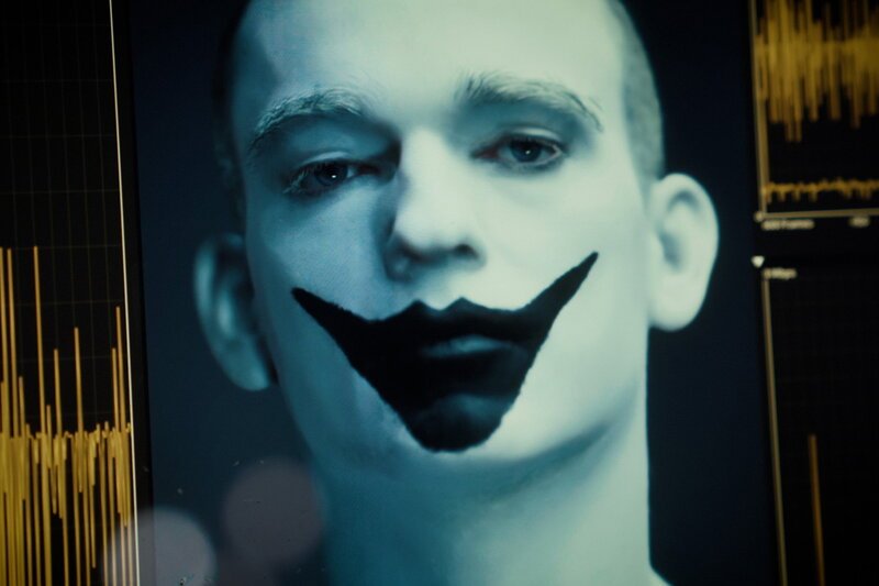 SRF DOK
Mein Avatar und ich
Der Joker – Ein digitales Alter Ego von Bastian Inglin
SRF/​2026 Docmine Productions AG – Bild: SRF1