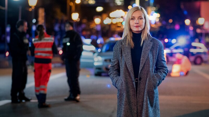 Judith Schrader (Nadja Uhl) ermittelt als Staatsanwältin im Bereich der Organisierten Kriminalität. – Bild: Christoph Assmann /​ ZDF