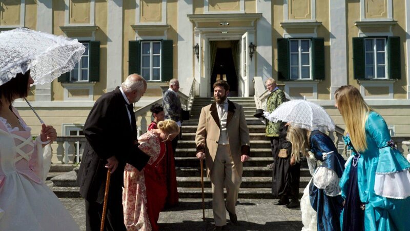Begrüßung von Henri D’Artois, Graf de Chambord in Schloß Frohsdorf. – Bild: ORF/​Clever Contents