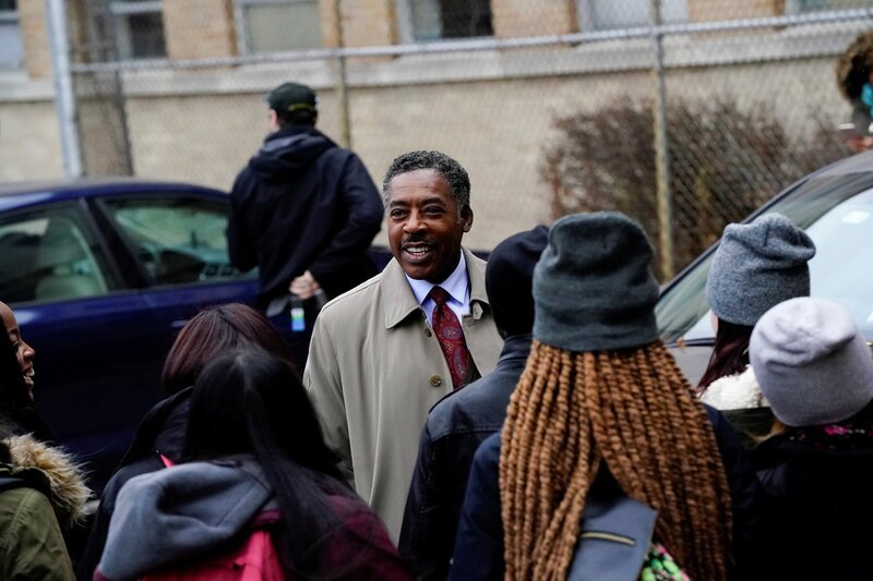 Darryl Ward (Ernie Hudson) – Bild: CBS Broadcasting Inc. All Rights Reserved.