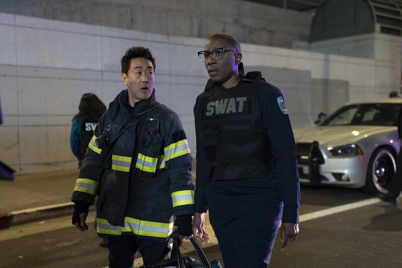 KENNETH CHOI, AISHA HINDS – Bild: Disney