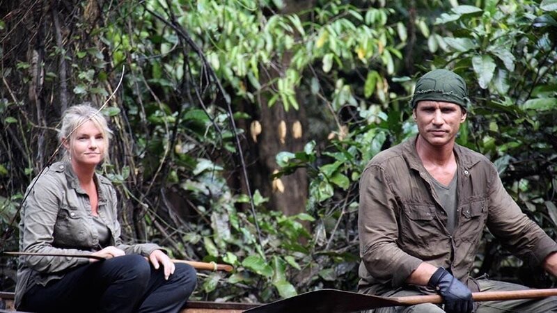 Myke and Ruth on boat in Colombia. – Bild: DMAX