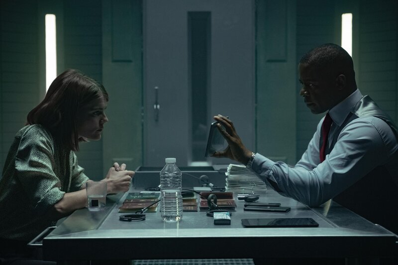 Myfanwy Thomas (Emma Greenwell, l.); Conrad Grantchester (Adrian Lester, r.) – Bild: Lions Gate Television Inc.
