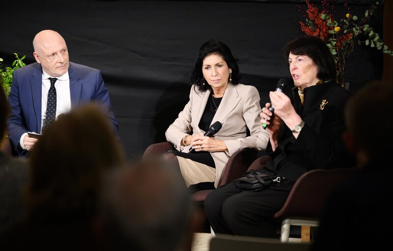 Andreas Pfeifer, Danielle Spera, Eva Nowotny. – Bild: ORF/​Hans Leitner