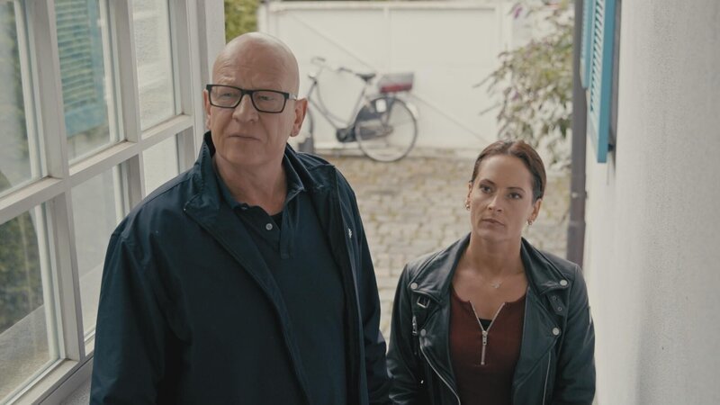 Michael Naseband (l.); Daniela Stamm (r.) – Bild: Dieses Bild darf ausschließlich nach Maßgabe der Allgemeinen Geschäftsbedingungen für die Presselounges der Sender der ProSiebenSat.1 Media SE (AGB) genutzt werden.