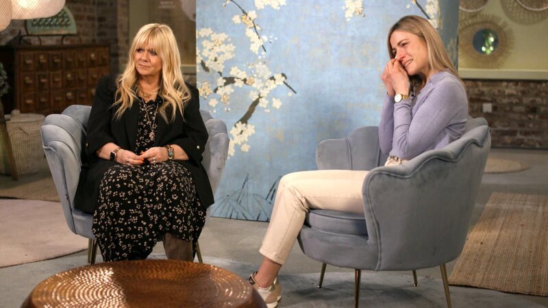 Julia Leischik (l.); Jessica (r.) – Bild: © SAT.1