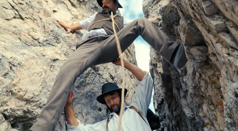 Reenactment: Schauspieler als Paul Grohmann und Franz Innerkofler – Bild: ServusTV /​ Messner Mountain Movies