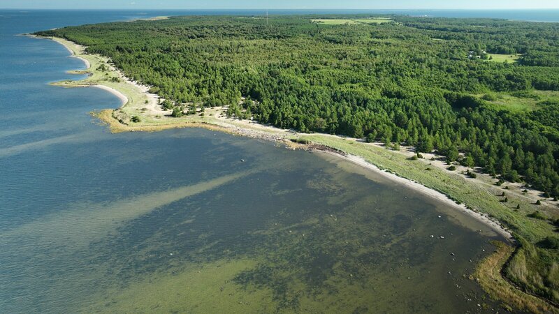 Eine Welt für sich: Die Insel Kihnu im Rigaischer Meerbusen. – Bild: 3sat