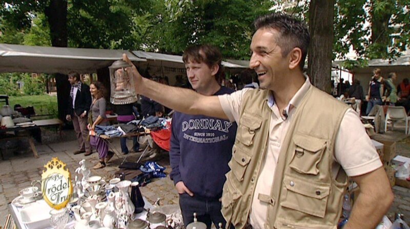 Trödelexperte Mauro (Foto) auf dem Flohmarkt. – Bild: RTL II – Recht zum Abdruck/​Darstellung zeitlich/​sachlich beschränkt auf die Bewerbung der Sendung