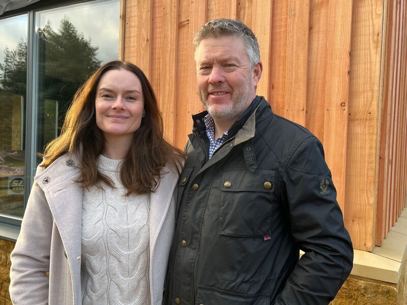 Sam und Kevin – Bild: RTL /​ Pi Productions Ltd