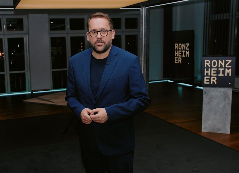 Paul Ronzheimer – Bild: Joyn /​ Christoph Köstlin