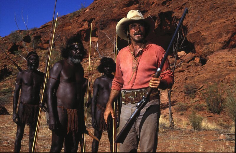 Matthew Quigley (Tom Selleck, vorne) – Bild: ServusTV Matthew Quigley (Tom Selleck, vorne) – Bild: ServusTV