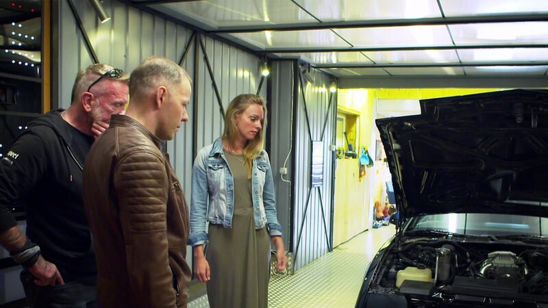 Klaus Borrmann is speechless at the sight of the car. – Bild: DISCOVERY DEUTSCHLAND