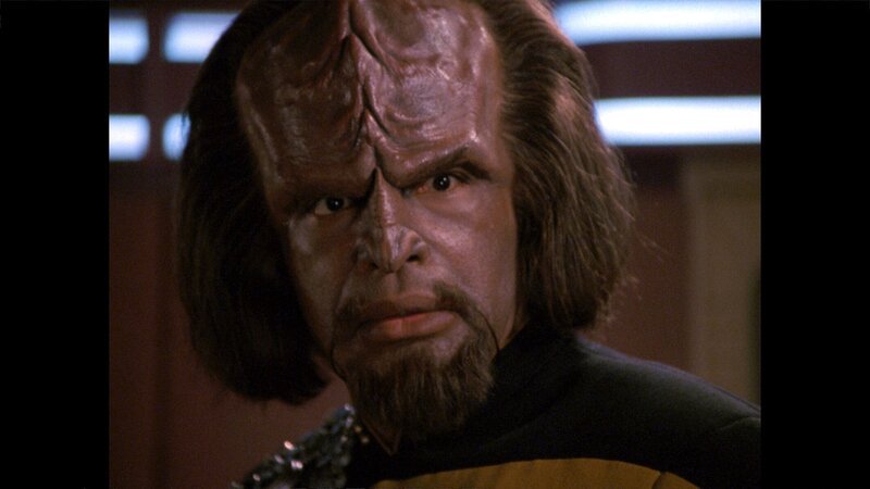 Lieutenant Worf (Michael Dorn) – Bild: SYFY TM & (C) 2011 CBS Studios Inc Photocredit Mandatory, Editorial Use Only, NO archive, NO Resale