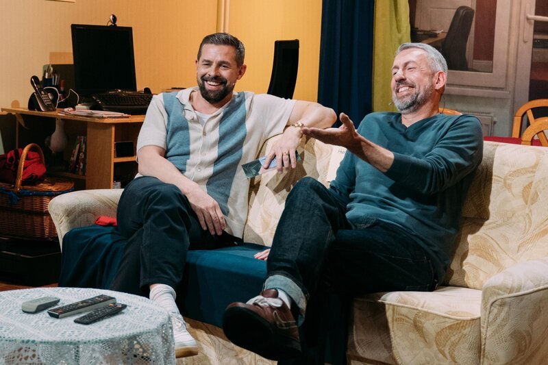 Klaas Heufer-Umlauf (l.); Sebastian Pufpaff (r.) – Bild: ProSieben /​ Anna Reuter