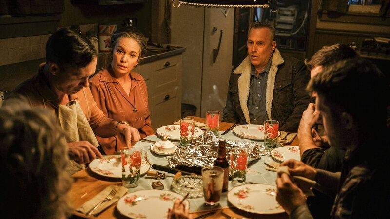 l-r: Margaret Blackledge (Diane Lane), George Blackledge (Kevin Costner) – Bild: ORF/​Universal/​Focus Features/​Kimberley French