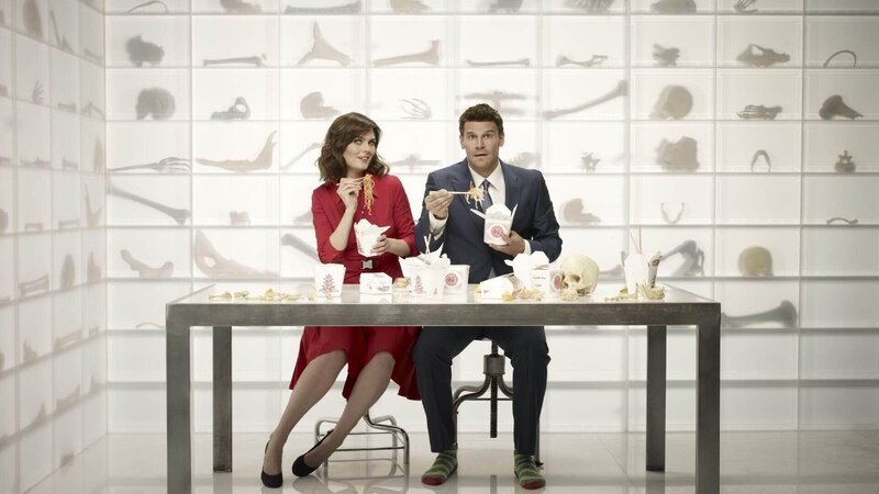 Emily Deschanel als Dr. Temperance Brennan und David Boreanaz als FBI Special Agent Seeley Booth – Bild: TVNOW /​ Twentieth Century FOX