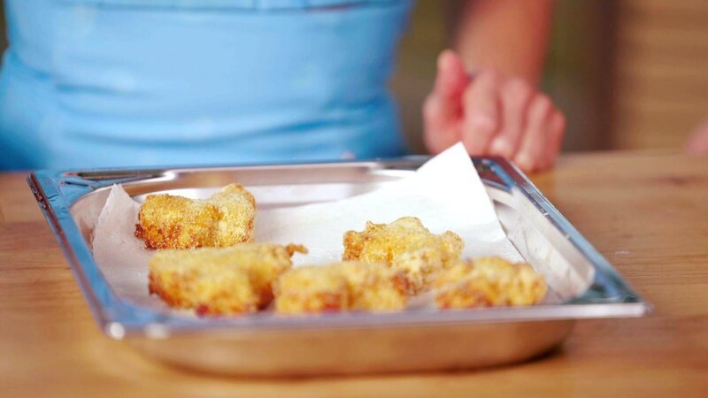 Chicken Nuggets. – Bild: ORF/​On Media