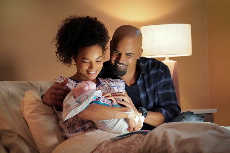 l-r: Nichelle Carmichael (Rochelle Aytes), Sergeant Daniel ‚Hondo‘ Harrelson (Shemar Moore) – Bild: Bill Inoshita /​ CBS ENTERTAINMENT