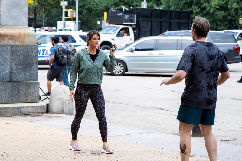 When the sister of FBI Behavioral Analysis Unit (BAU) profiler Sydney Ortiz is the victim of an attempted kidnapping and sexual assault, Sydney seeks help from Isobel and the team in tracking down a meticulous serial offender who leaves no evidence behind. Pictured: Missy Peregrym as Special Agent Maggie Bell. – Bild: Bennett Raglin /​ CBS/​Paramount