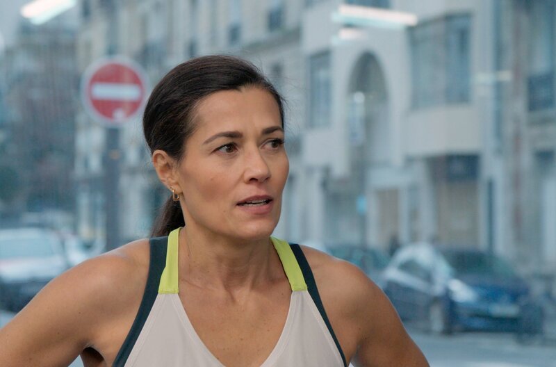 Frauen im Alter von etwa 45 bis 70 Jahren aus ganz Frankreich, die sich in ihrer Herkunft, ihren Berufen und ihrem Werdegang stark unterscheiden, werden begleitet. – Bild: Les Films d’ici