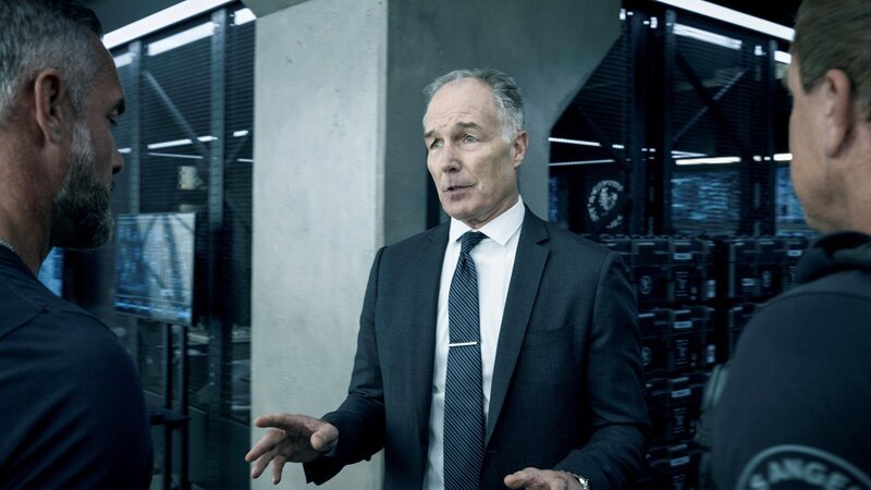 Robert Hicks (Patrick St. Esprit). – Bild: CBS ENTERTAINMENT /​ Sony Pictures Entertainment