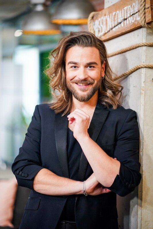 Eric Schroth, Interior-Designer. – Bild: RTL /​ Stefan Gregorowius