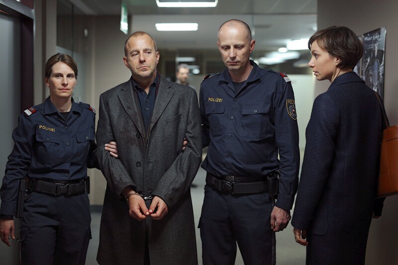 Heino Ferch (Richard Brock), Julia Koschitz (Clara Rink). – Bild: ORF 2